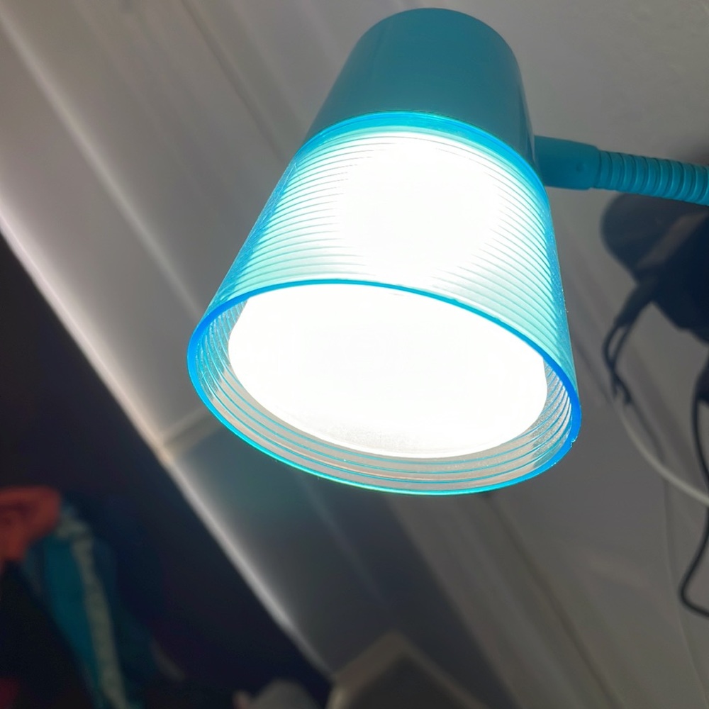 LED table lamp - Picture 11 of 11